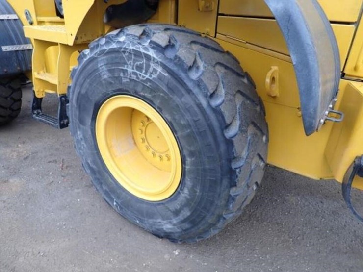 2014-deere-544k-image-43