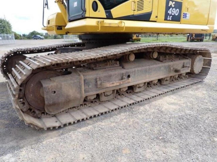 2020-komatsu-pc490-lc-11-image-36