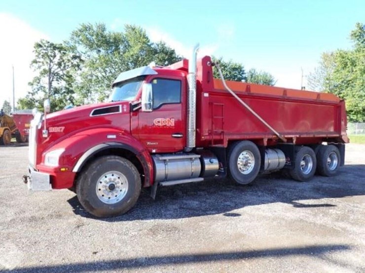 2021-kenworth-t880-image-1