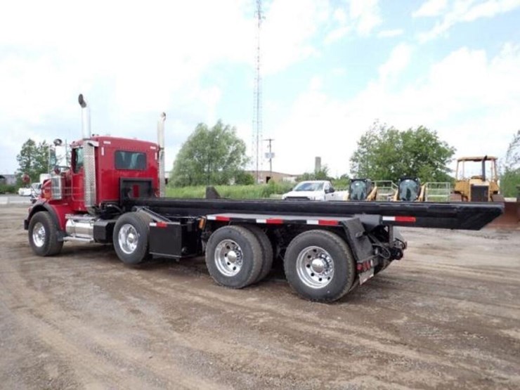 2012-kenworth-t800-image-7