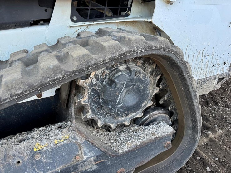 2018-bobcat-t550-image-15