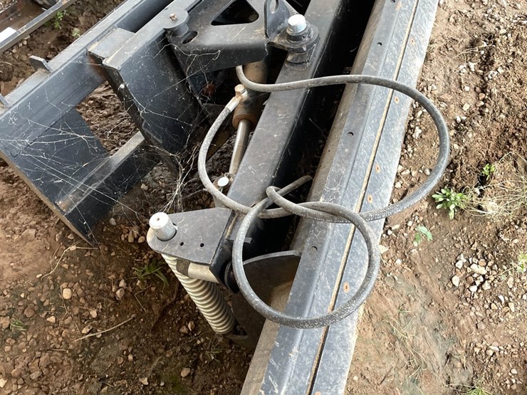 #9167-•-skid-steer-snow-blade-image-7