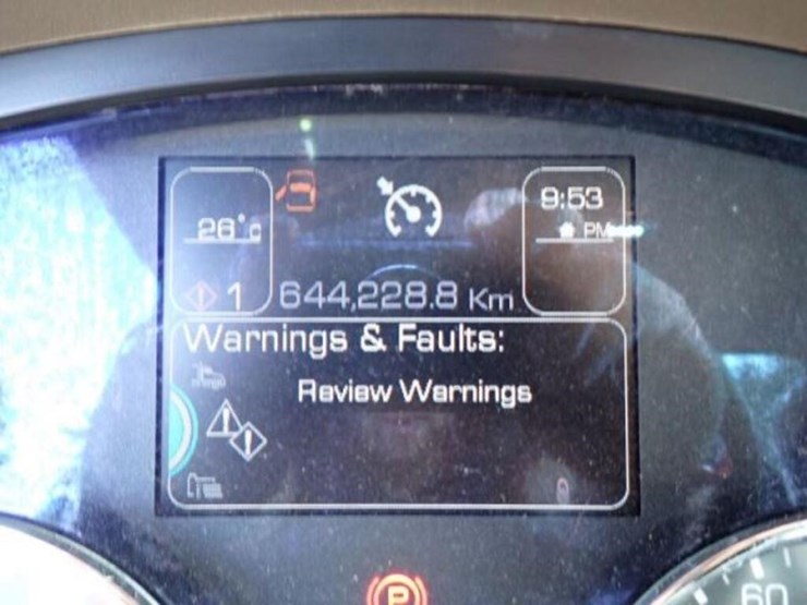 2016-kenworth-t880-image-14