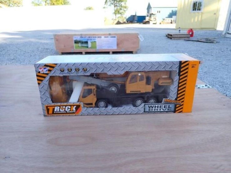 unused-captok-crane-toy-image-1