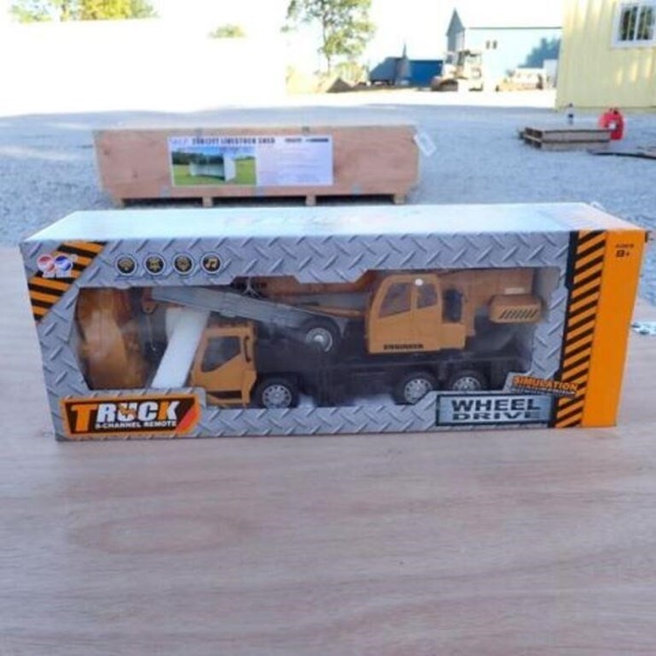 UNUSED Captok Crane Toy