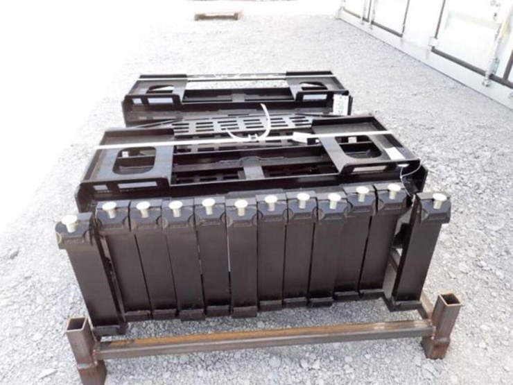 unused-2026-captok-skid-steer-forks-image-6