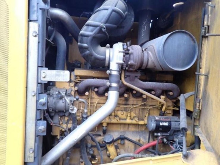 2014-deere-544k-image-54