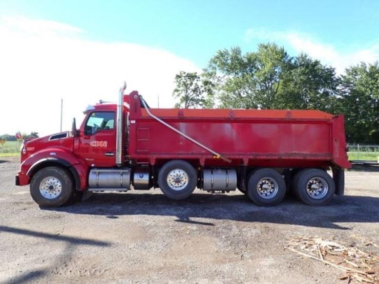 2021-kenworth-t880-image-8