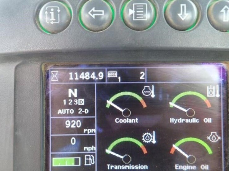 2018-deere-624k-image-11
