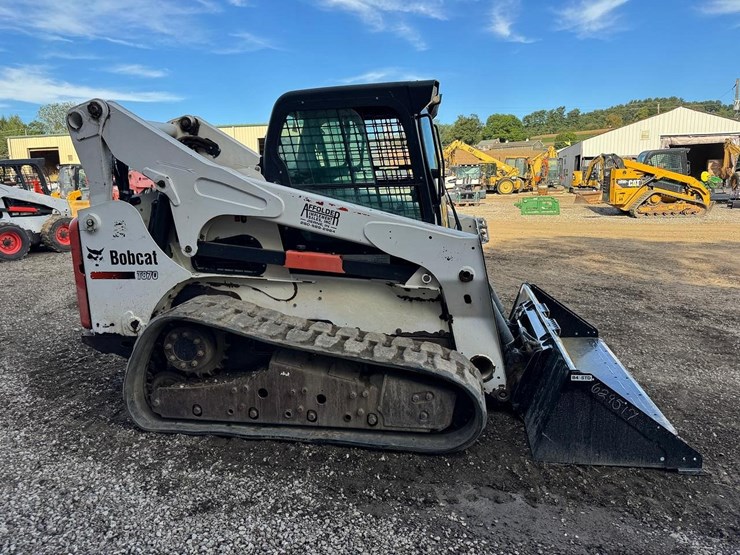 bobcat-t870-image-7