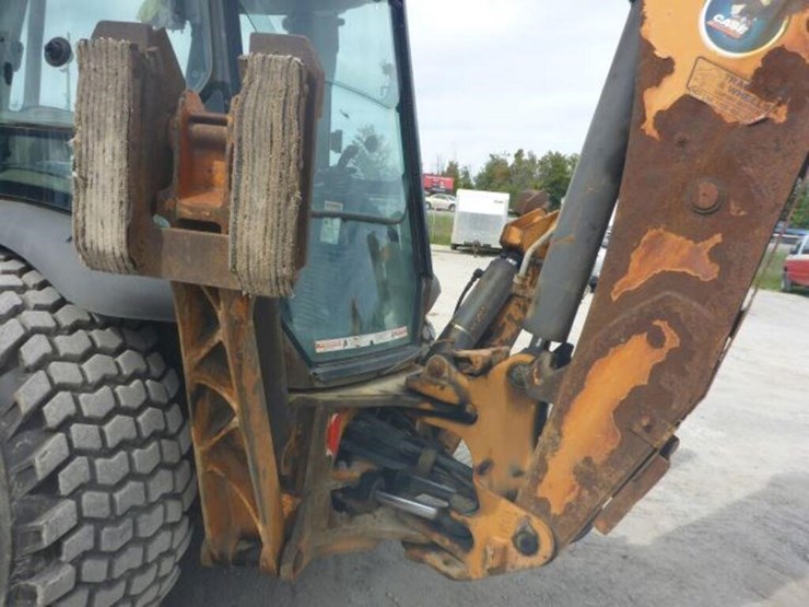 2012-case-580sn-wt-image-36