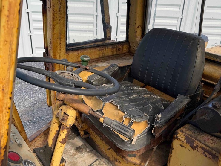 caterpillar-930-image-20