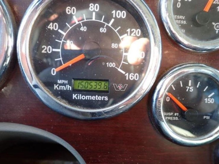 2018-western-star-4700sb-image-10