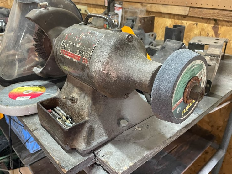 #9210-•-bench-grinder,-face-shield-and-extra-wheel-image-3