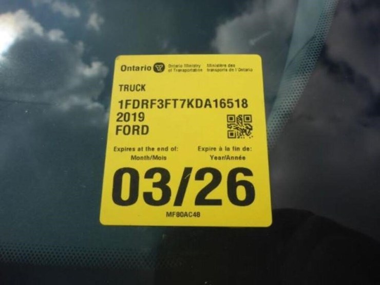 2019-ford-f350-xl-image-6