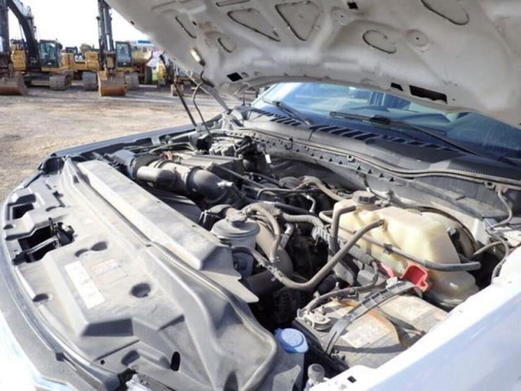 2020-ford-f250-xlt-image-29