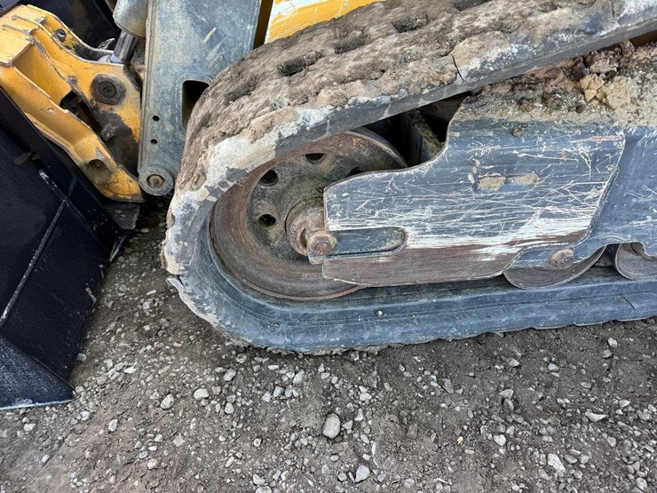 deere-317g-image-14