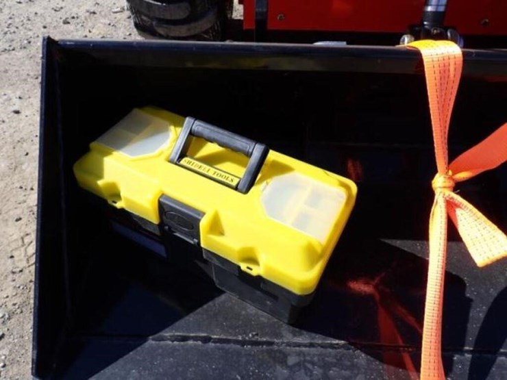 unused-2026-captok-skid-steer-loader-323tz260811-image-15