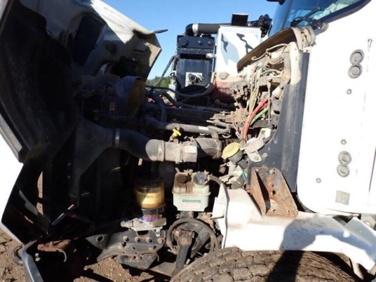 2018-western-star-4700sb-image-19