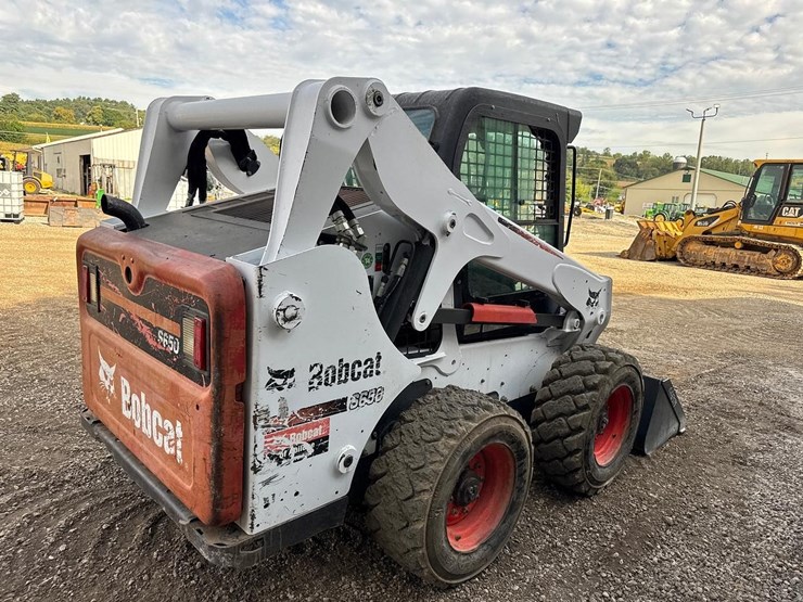 2016-bobcat-s650-image-6