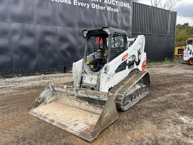2023-bobcat-t770-image-2
