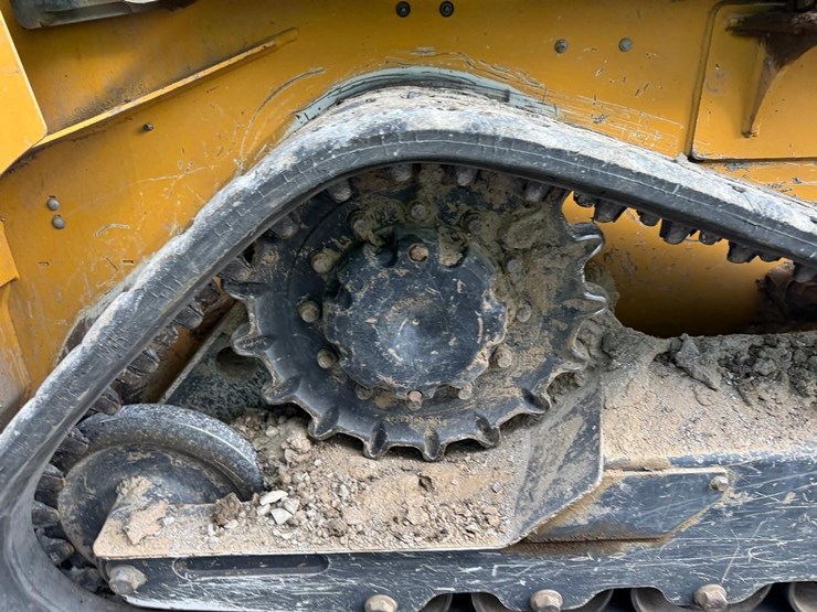 deere-317g-image-21