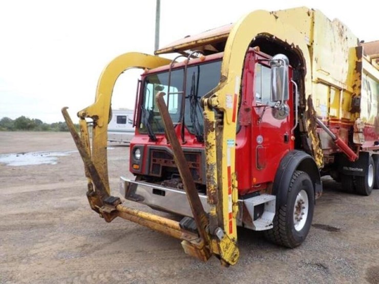 2017-mack-mru613-image-57