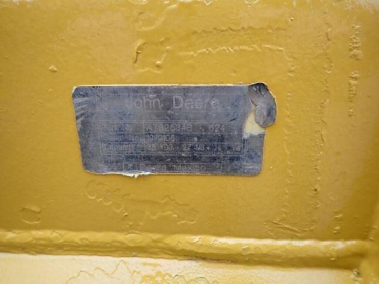 2014-deere-624k-image-33