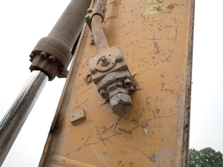 2015-caterpillar-336el-image-28