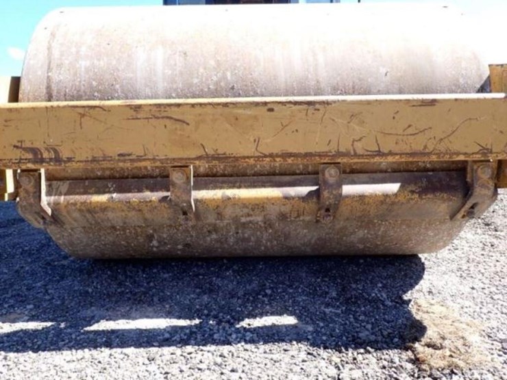 2011-caterpillar-cs44-image-24