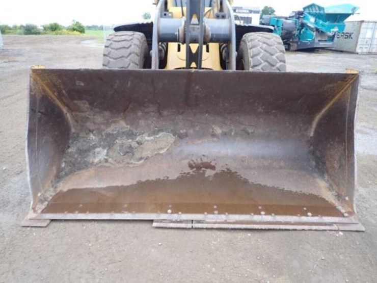 2014-deere-544k-image-26