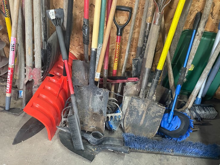 #9221-•-huge-lot-of-tools-image-10