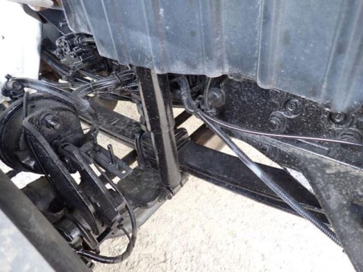 2009-international-durastar-4400-image-29