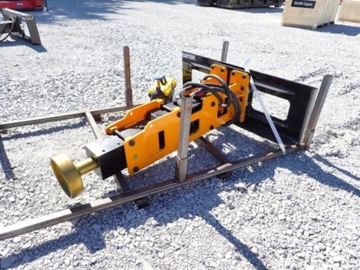 unused-2026-captok-skid-steer-post-driver-image-1