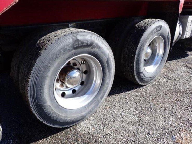 2021-kenworth-t880-image-60