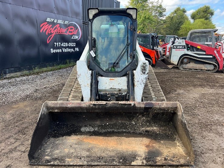 2017-bobcat-t870-image-9