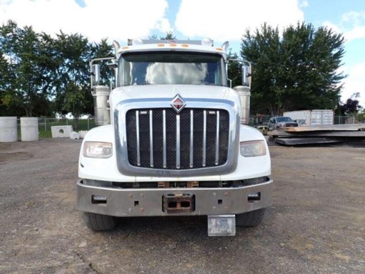 2021-international-hx620-image-2