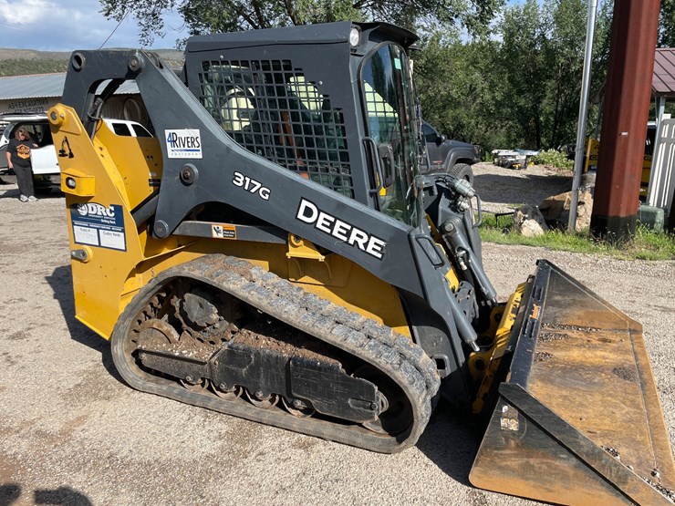 #9151-•-skidsteer-image-17