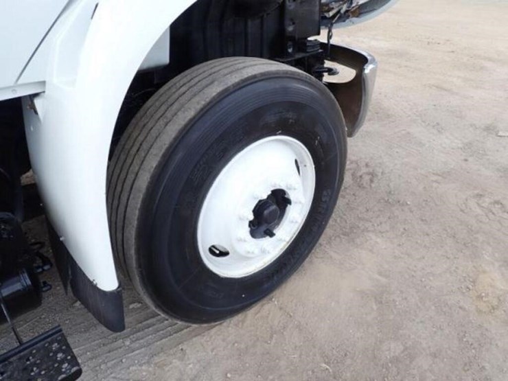 2009-international-durastar-4400-image-30