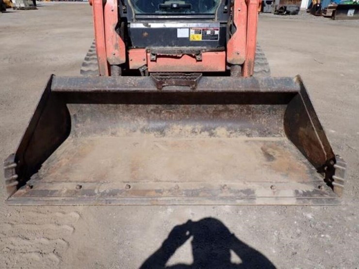 2023-kubota-svl75-3-image-24