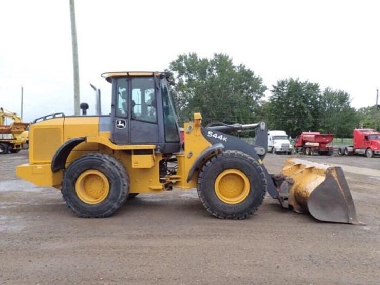 2014-deere-544k-image-4