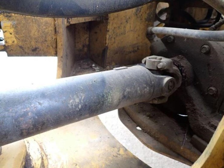 2014-deere-544k-image-51