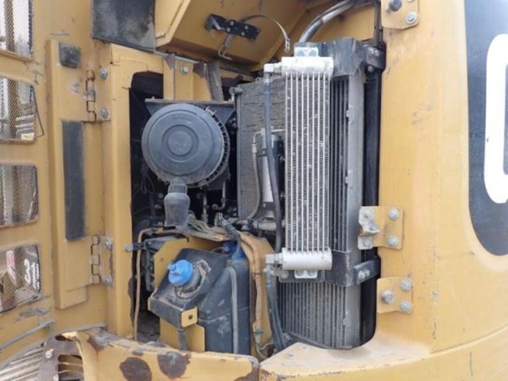 2017-caterpillar-315fl-image-70
