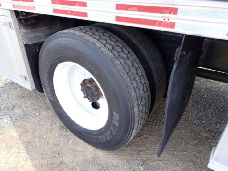 2009-international-durastar-4400-image-60