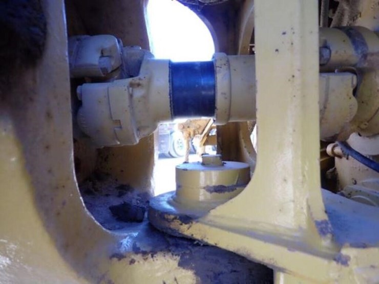 2007-caterpillar-730-image-52
