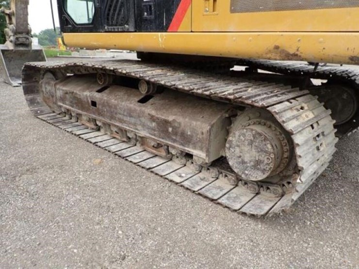 2015-caterpillar-336el-image-46