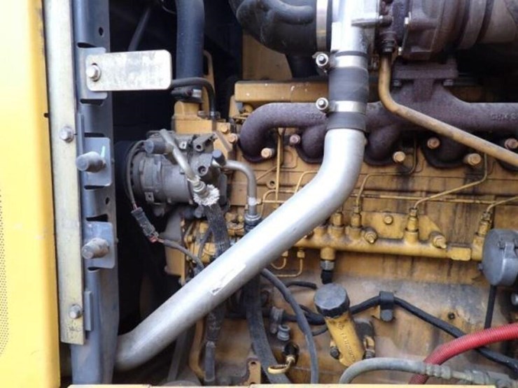 2014-deere-544k-image-57