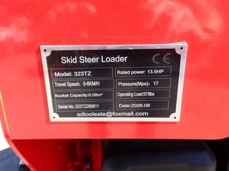 unused-2026-captok-skid-steer-loader-323tz260811-image-9
