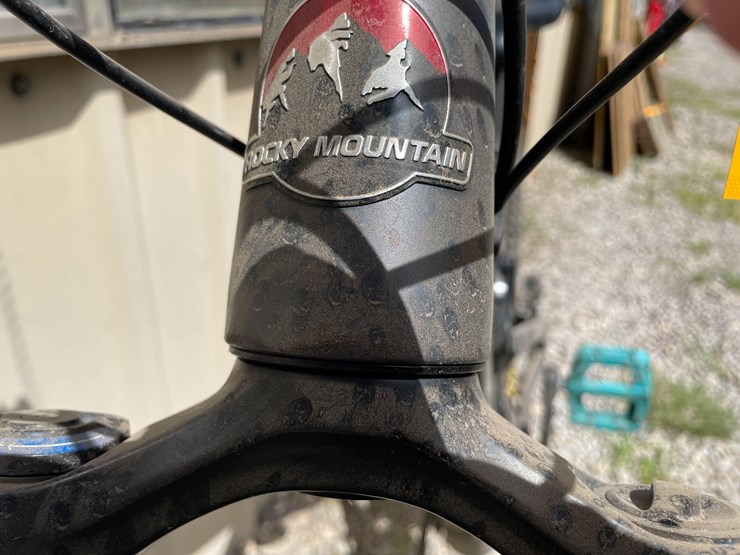 #9156-•-rocky-mountain-soft-tail-bike-image-7