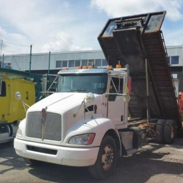 2018 KENWORTH T370